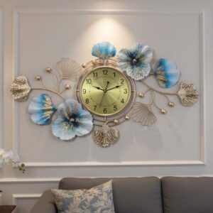 Large Metal Wall Clock with Blue Flower Decor – Modern Floral Art for Living Room